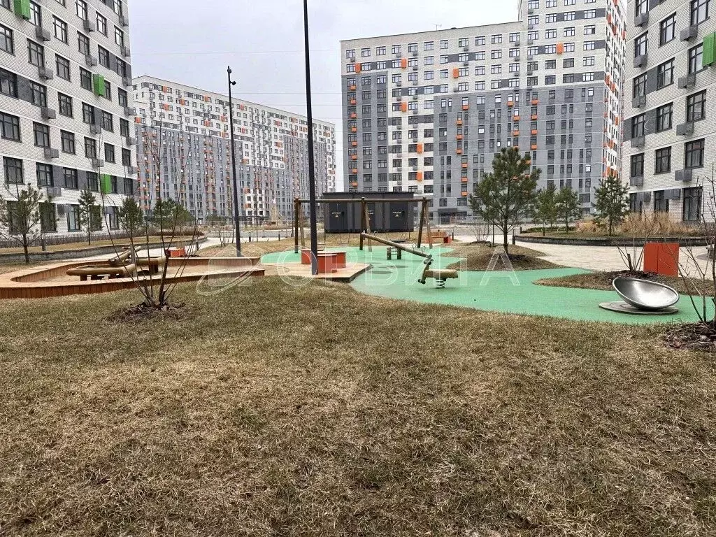 2-к кв. Тюменская область, Тюмень ул. Первооткрывателей, 10 (41.4 м) - Фото 0