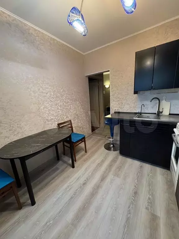 2-к. квартира, 61 м, 8/13 эт. - Фото 1