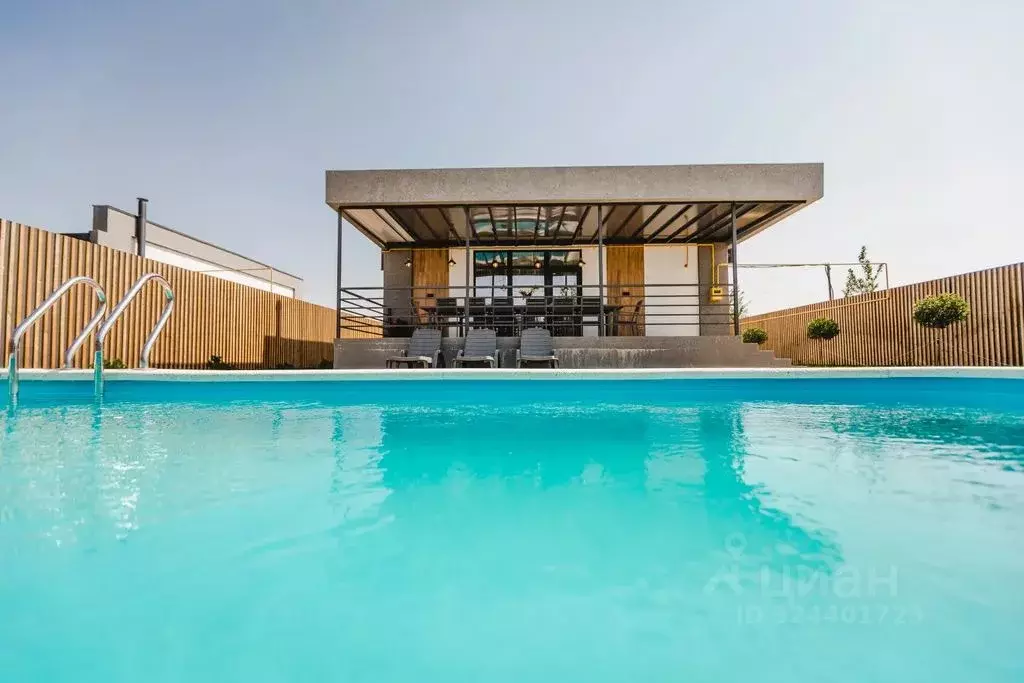 Дом в Адыгея, Тахтамукайский район, Козет аул ул. Махоша, 51 (100 м) - Фото 1