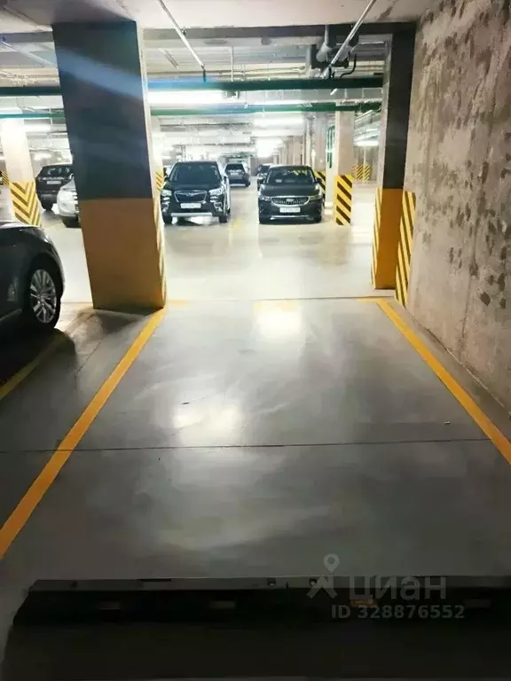 Гараж в Санкт-Петербург Фарфоровская ул., 3к1 (14 м) - Фото 1