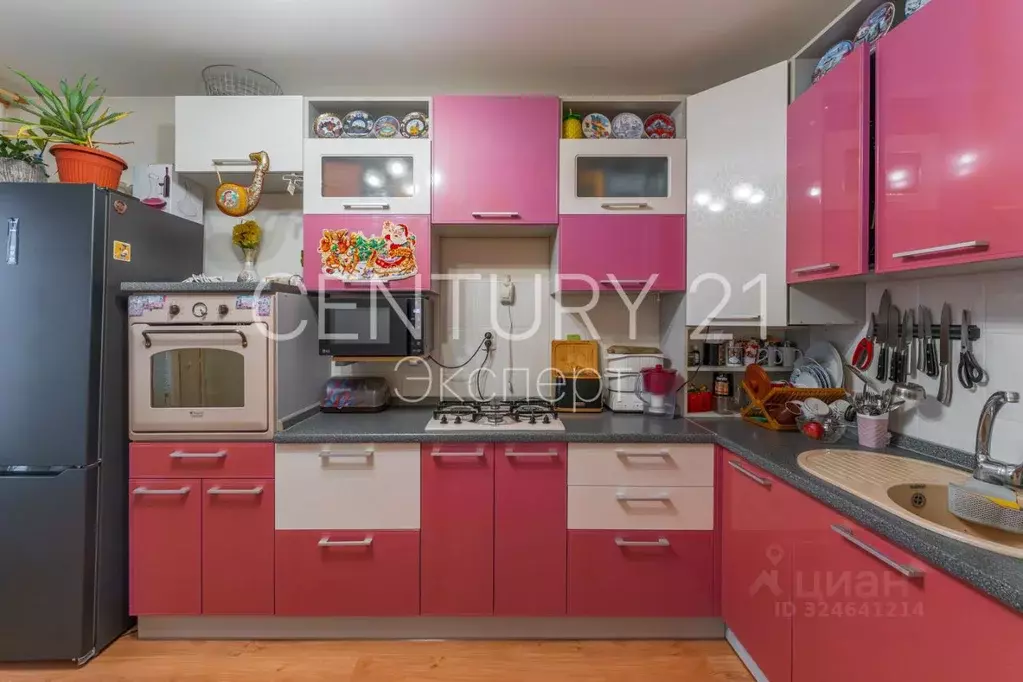 4-к кв. Калининградская область, Калининград Осенняя ул., 7 (93.8 м) - Фото 1