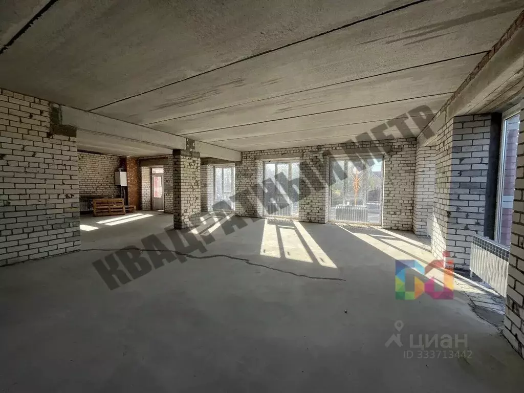 Помещение свободного назначения в Калмыкия, Элиста 1-й мкр, 40Б (305 ... - Фото 2