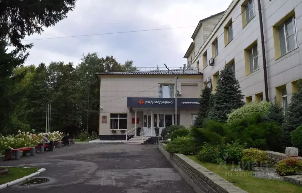 Торговая площадь в Алтайский край, Барнаул Молодежная ул., 20 (1 м) - Фото 1