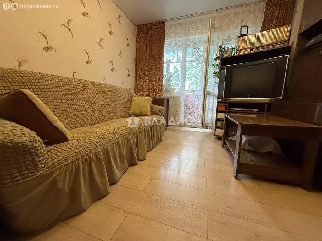 3-комнатная квартира: Смоленск, улица Кутузова, 30 (59 м) - Фото 1