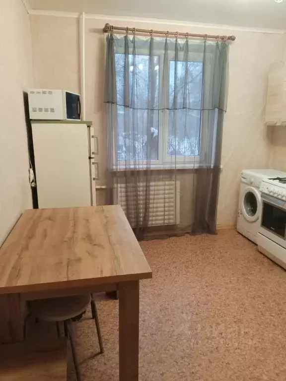 2-к кв. Оренбургская область, Оренбург Алтайская ул., 2/2 (68.0 м) - Фото 1