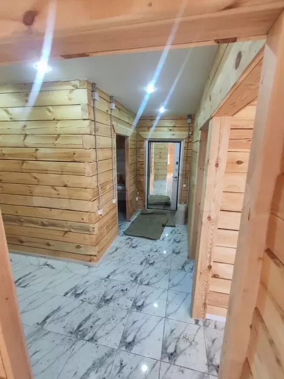 Дом 180 м на участке 10 сот. - Фото 1