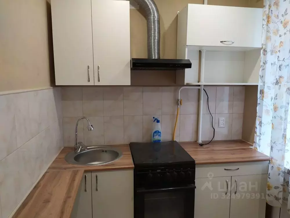 2-к кв. Волгоградская область, Волгоград ул. Германа Титова, 50 (47.0 ... - Фото 1