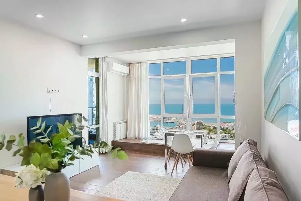 2-к кв. Краснодарский край, Сочи Центральный мкр, пер. Горького, 18 ... - Фото 2