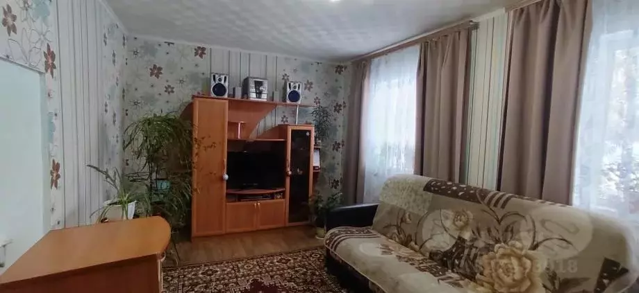 Дом в Пермский край, Александровск Яйва пгт, Комсомольская ул., 14 (37 ... - Фото 1