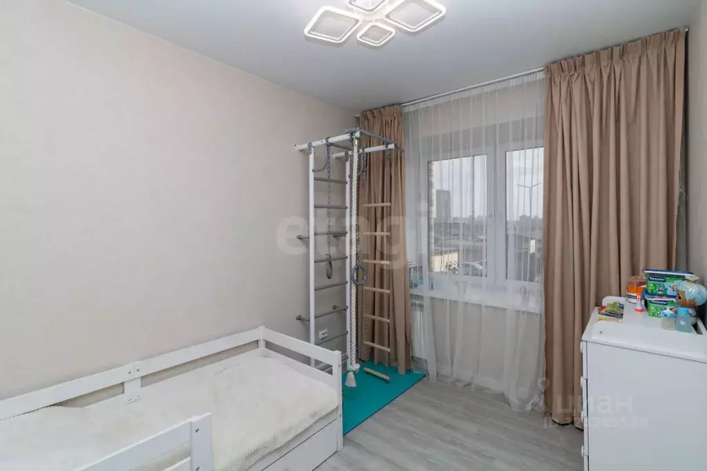 3-к кв. Красноярский край, Красноярск ул. Мужества, 10В (68.0 м) - Фото 0