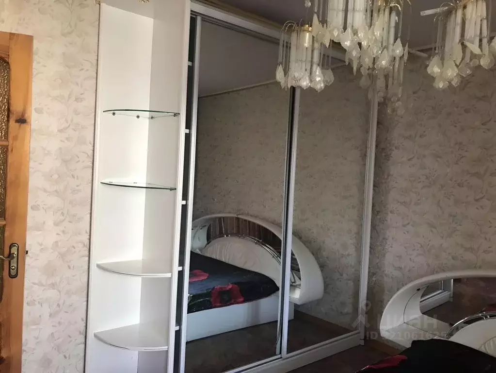 2-к кв. Севастополь ул. Колобова, 19 (61.0 м) - Фото 2