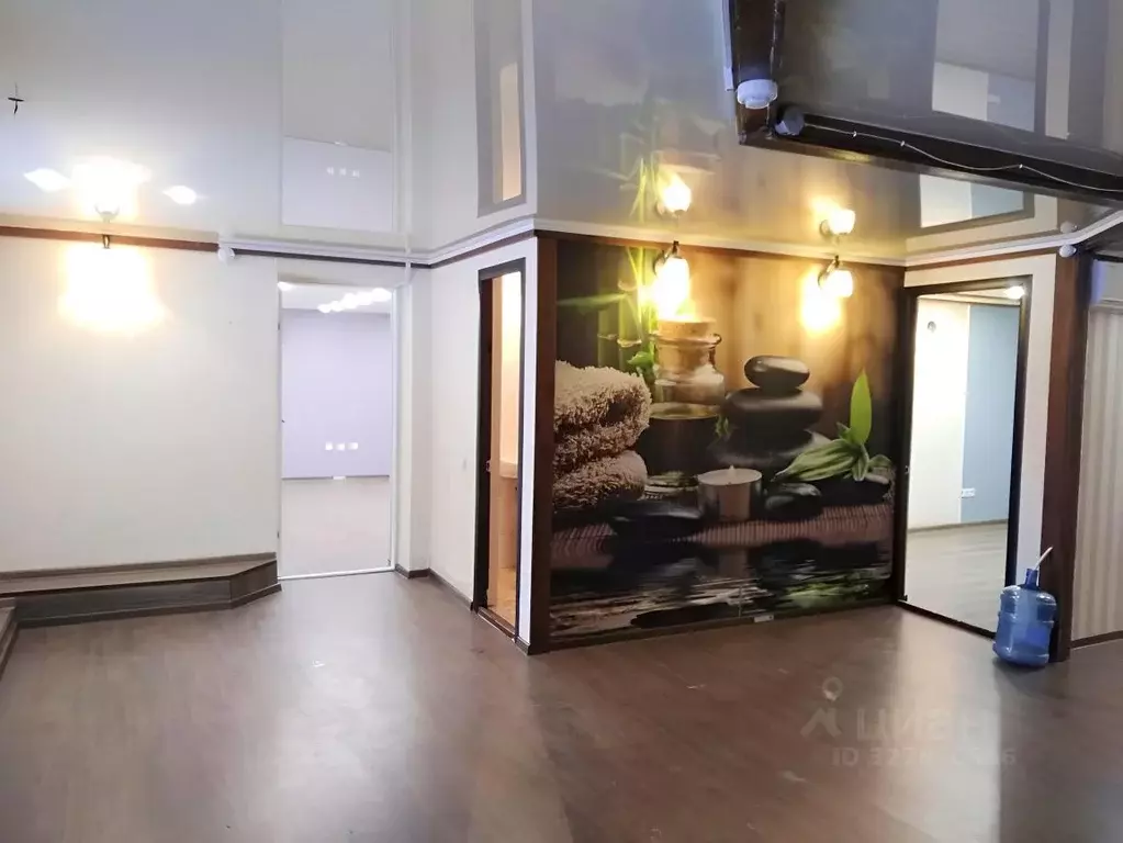 Помещение свободного назначения в Пермский край, Пермь Петропавловская ... - Фото 1