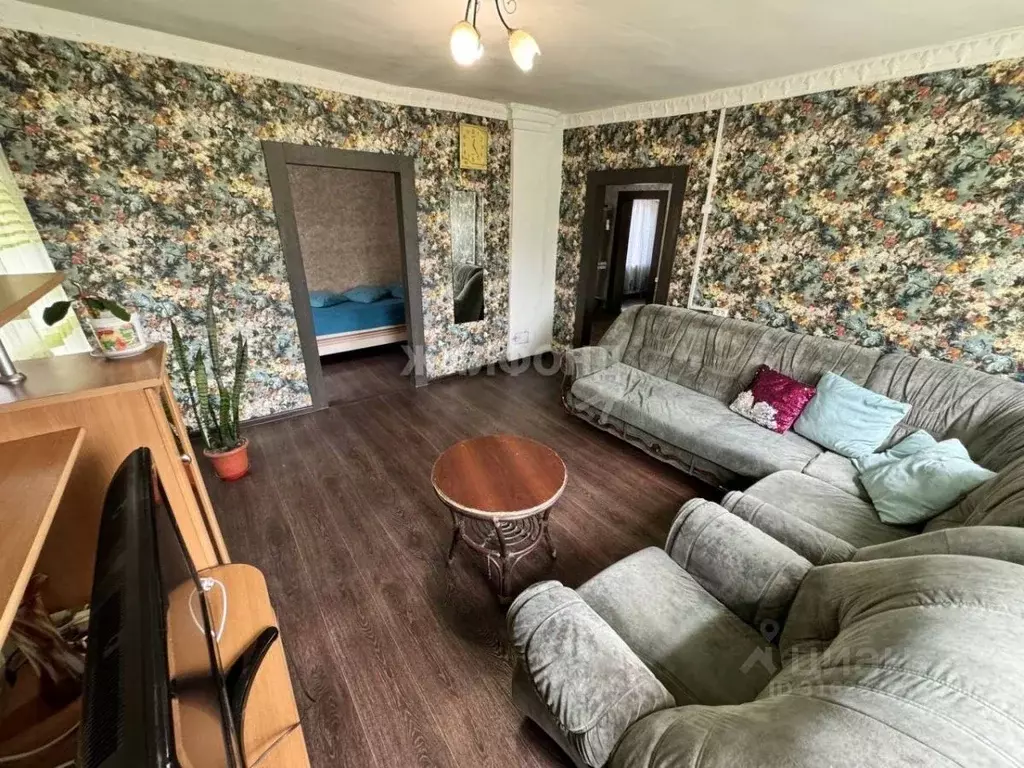 Дом в Кемеровская область, Новокузнецк Апшеронский пер., 17 (49 м) - Фото 1
