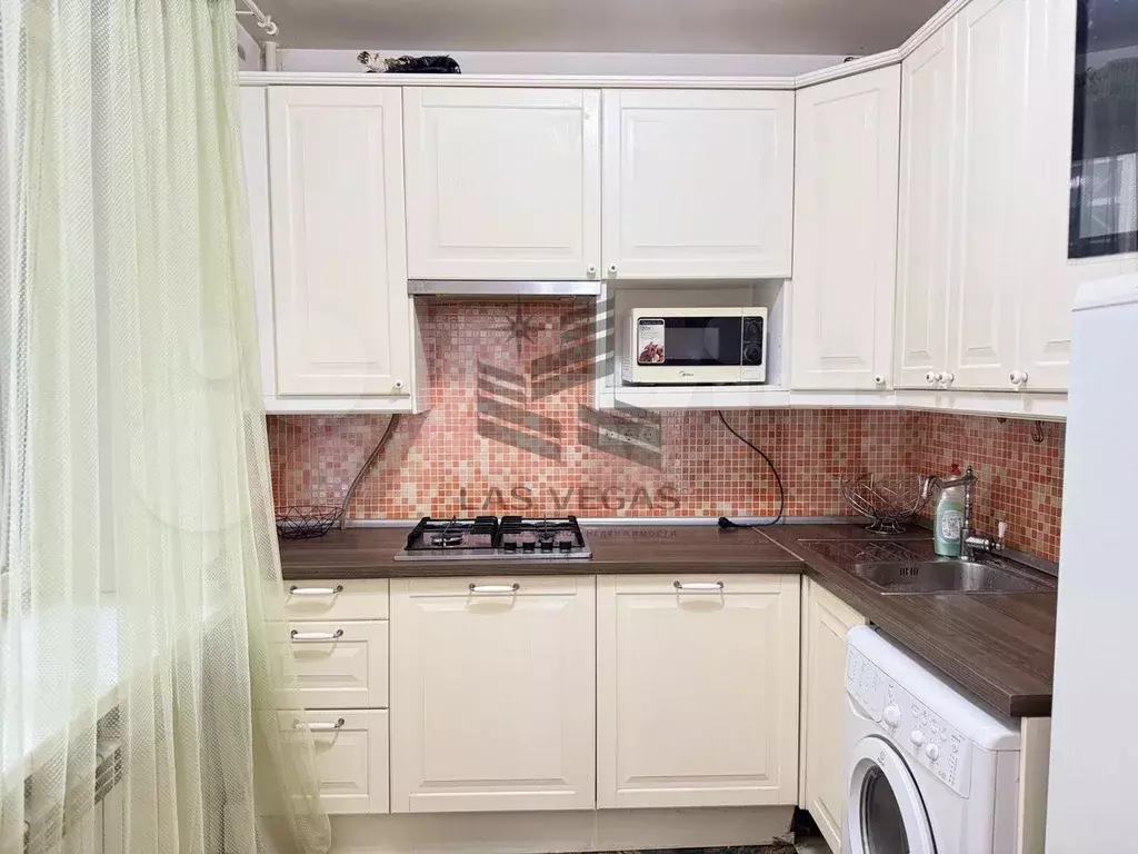 2-к. квартира, 45 м, 1/7 эт. - Фото 0
