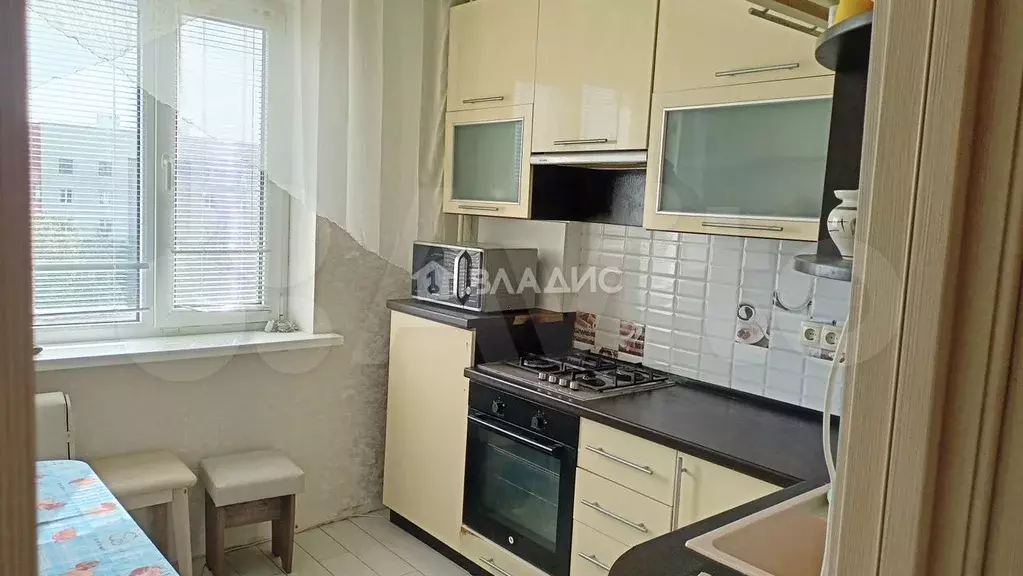 3-к. квартира, 72 м, 4/5 эт. - Фото 0