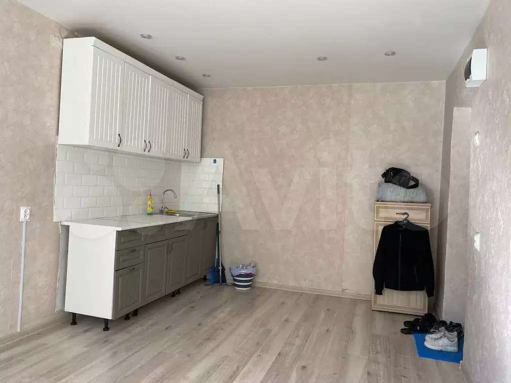 Комната 17 м в 1-к., 2/5 эт. - Фото 0