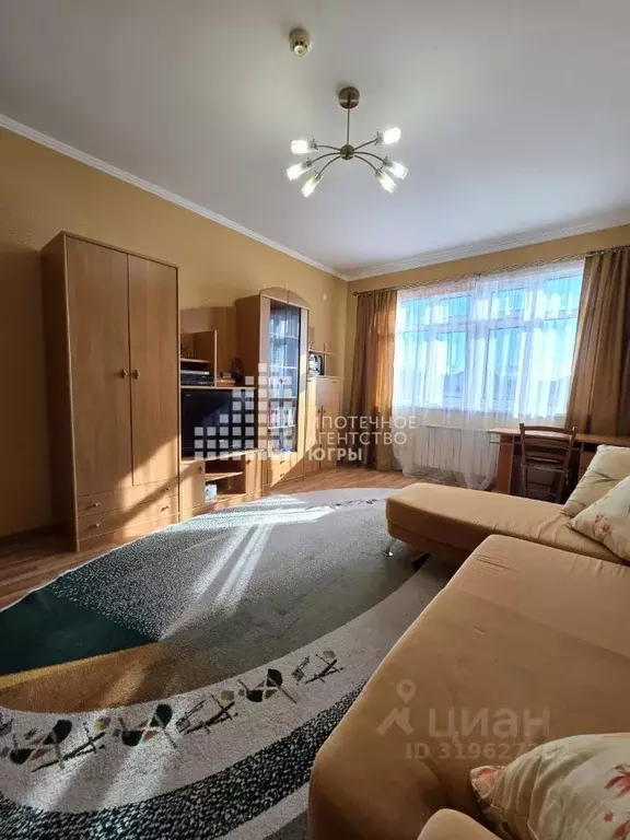 2-к кв. Ханты-Мансийский АО, Ханты-Мансийск ул. Энгельса, 3 (62.0 м) - Фото 1