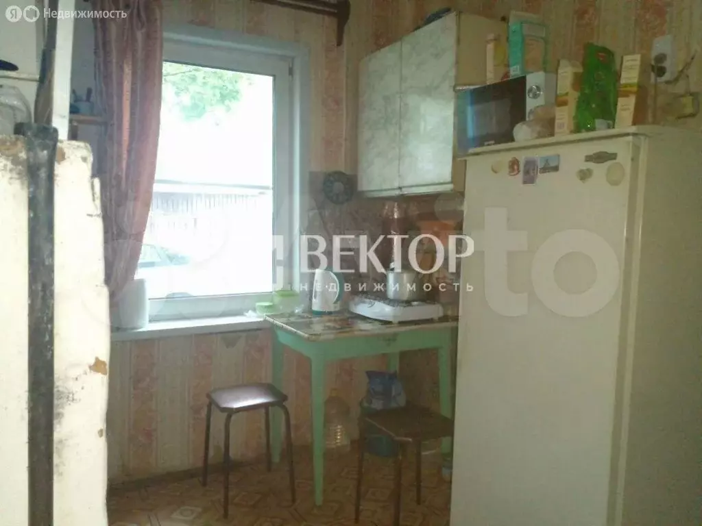1-комнатная квартира: Шарья, улица Свердлова, 57 (18 м) - Фото 1