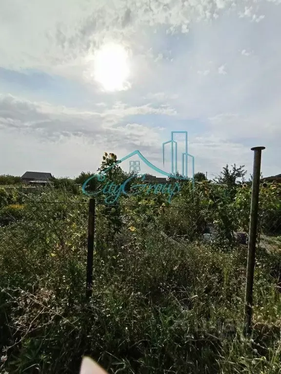 Дом в Оренбургская область, Орск ул. Персиковая (10 м) - Фото 1