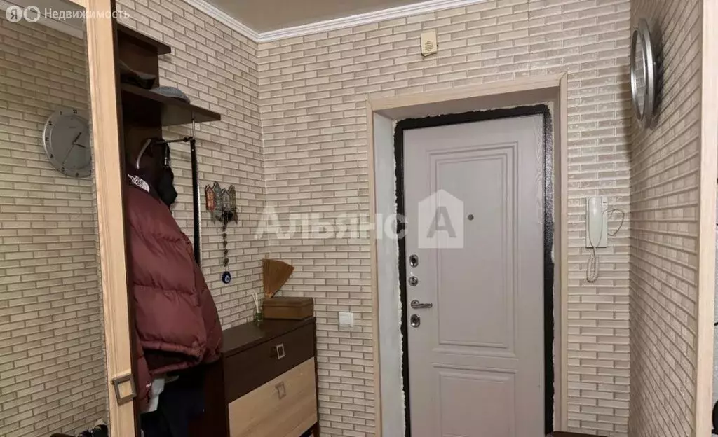 3-комнатная квартира: Шахты, Красинская улица, 48Ж (75.2 м) - Фото 1