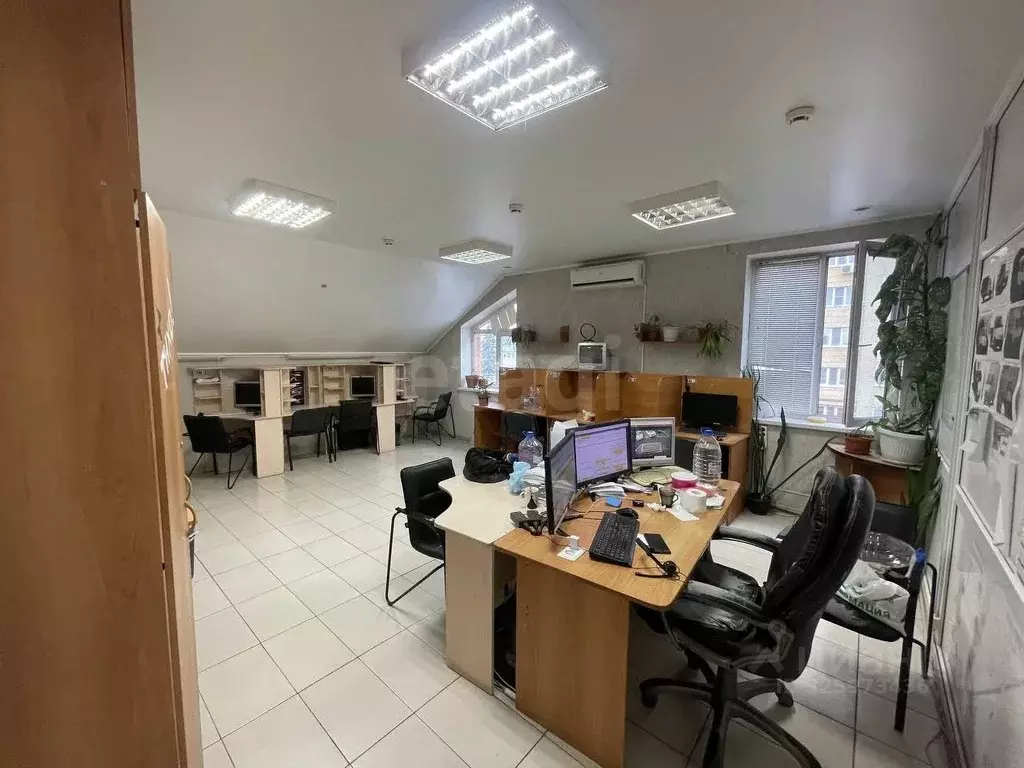 Офис в Тюменская область, Тюмень Трактовая ул., 47 (34 м) - Фото 1