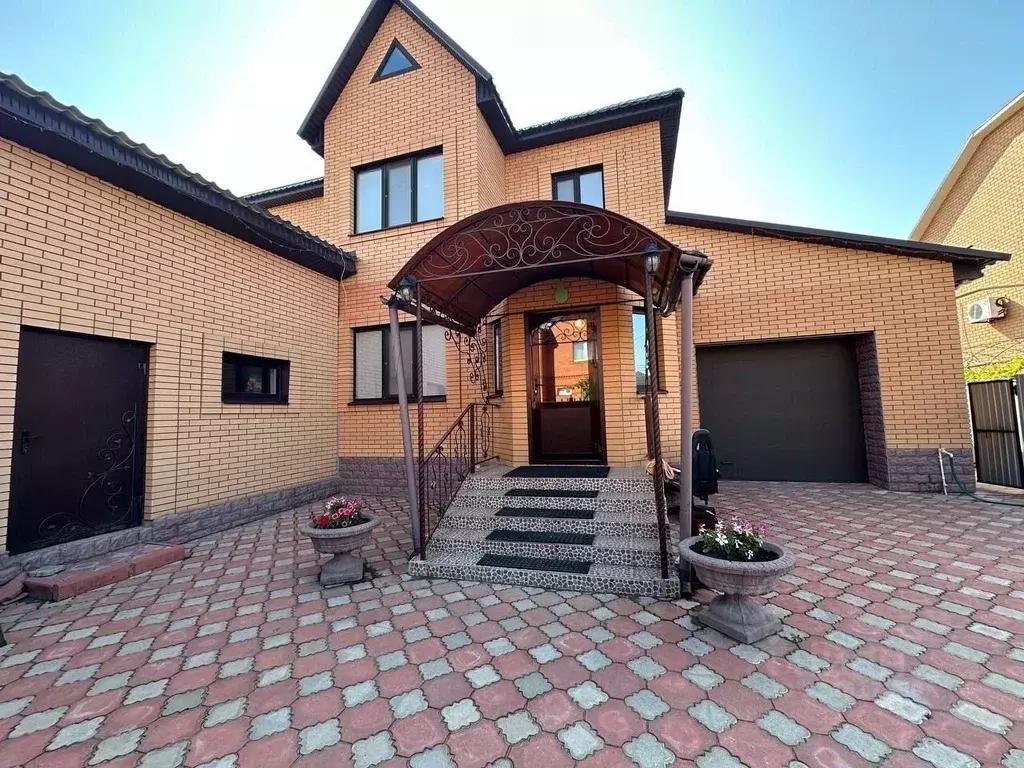 Дом в Оренбургская область, Соль-Илецк ул. Титовой, 16А (155 м) - Фото 1