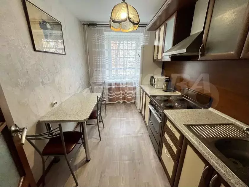 2-к. квартира, 54 м, 1/5 эт. - Фото 1