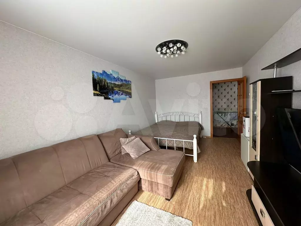 2-к. квартира, 55 м, 6/9 эт. - Фото 1
