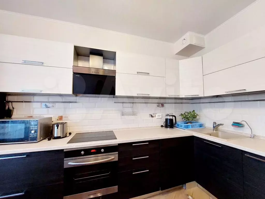 2-к. квартира, 80 м, 7/11 эт. - Фото 0
