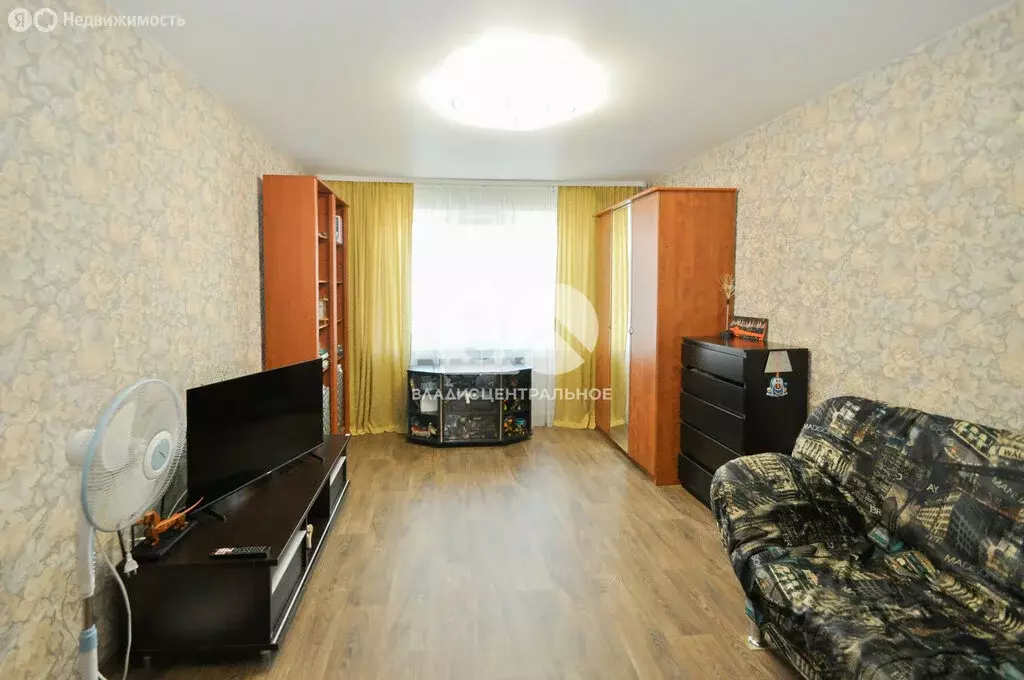 3-комнатная квартира: Новосибирск, улица Забалуева, 55 (73.3 м) - Фото 1