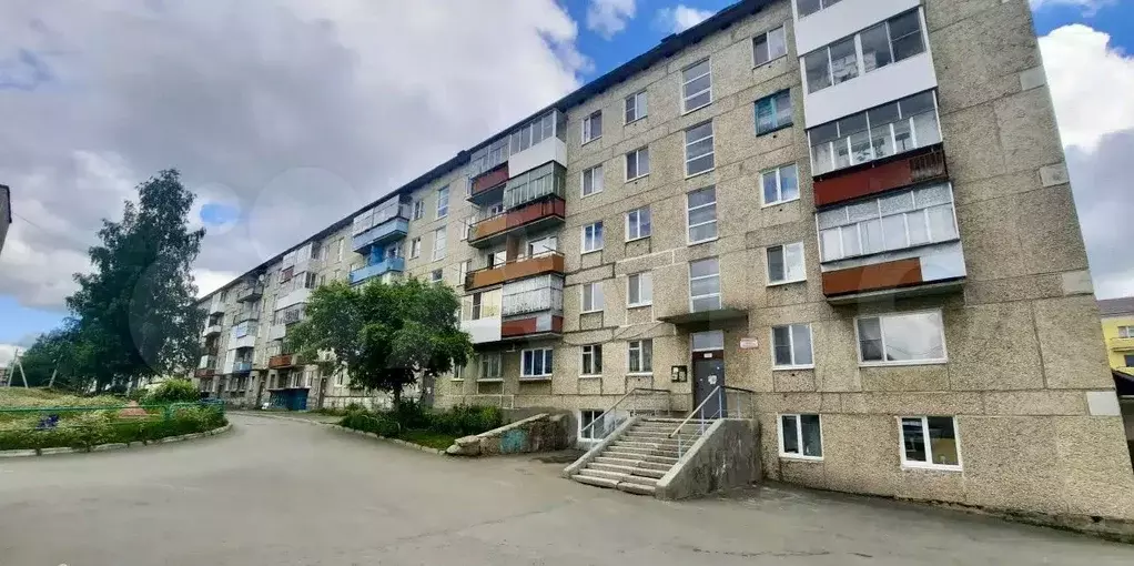 3-к. квартира, 59 м, 1/5 эт. - Фото 0