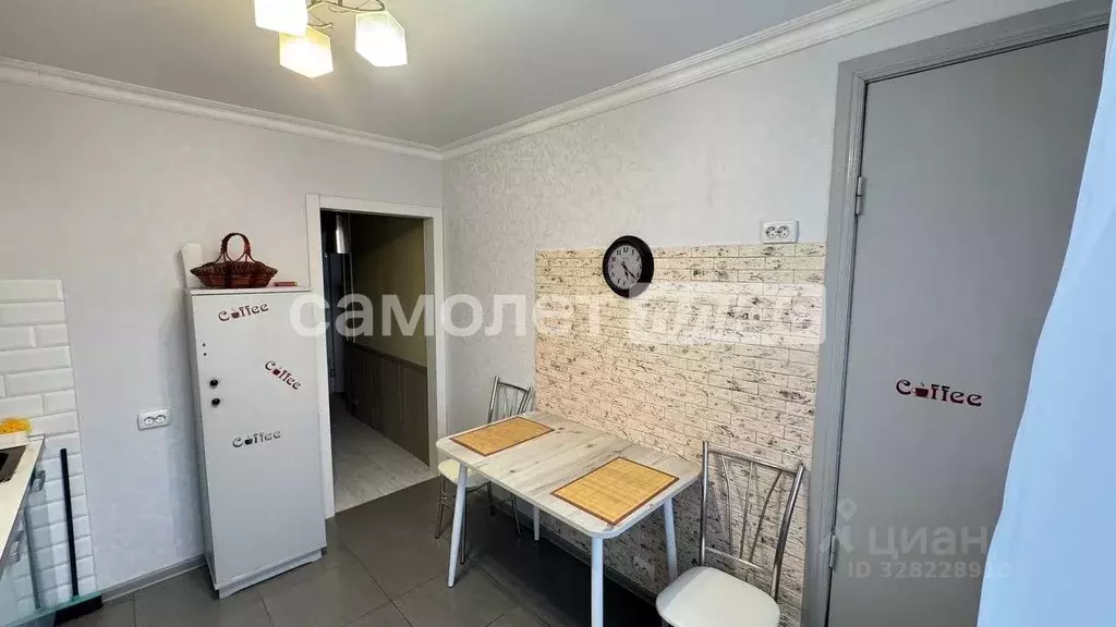 2-к кв. Белгородская область, Белгород ул. Буденного, 17 (55.6 м) - Фото 1