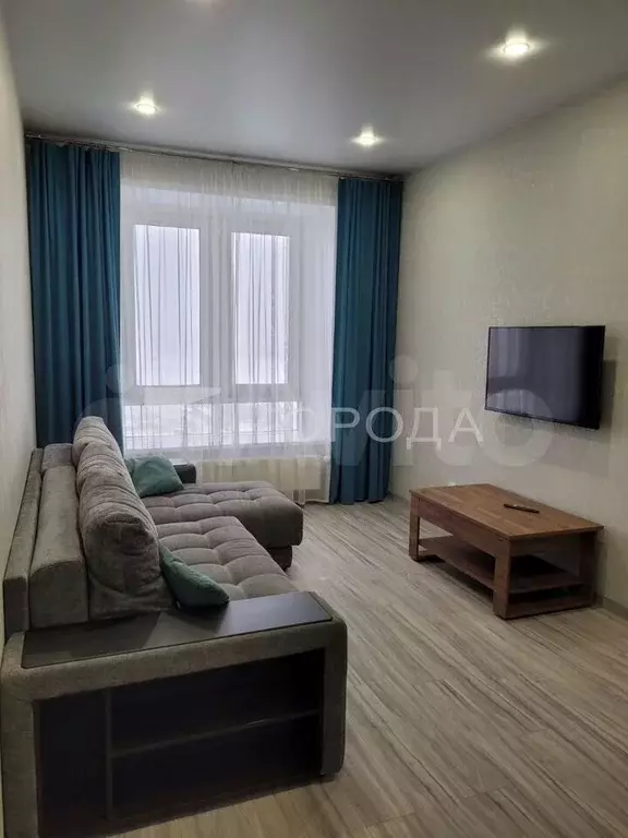 1-к. квартира, 40 м, 15/20 эт. - Фото 0