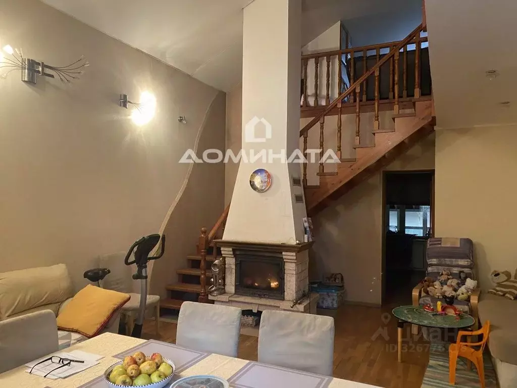 Дом в Ленинградская область, Всеволожск Бибиковская ул., 74А (335 м) - Фото 1