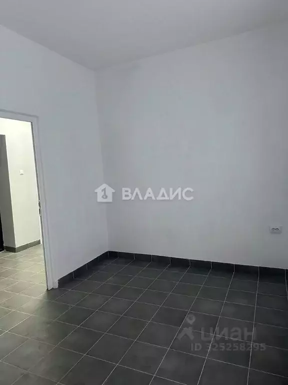 Офис в Владимирская область, Ковров ул. Дегтярева, 37 (11 м) - Фото 2