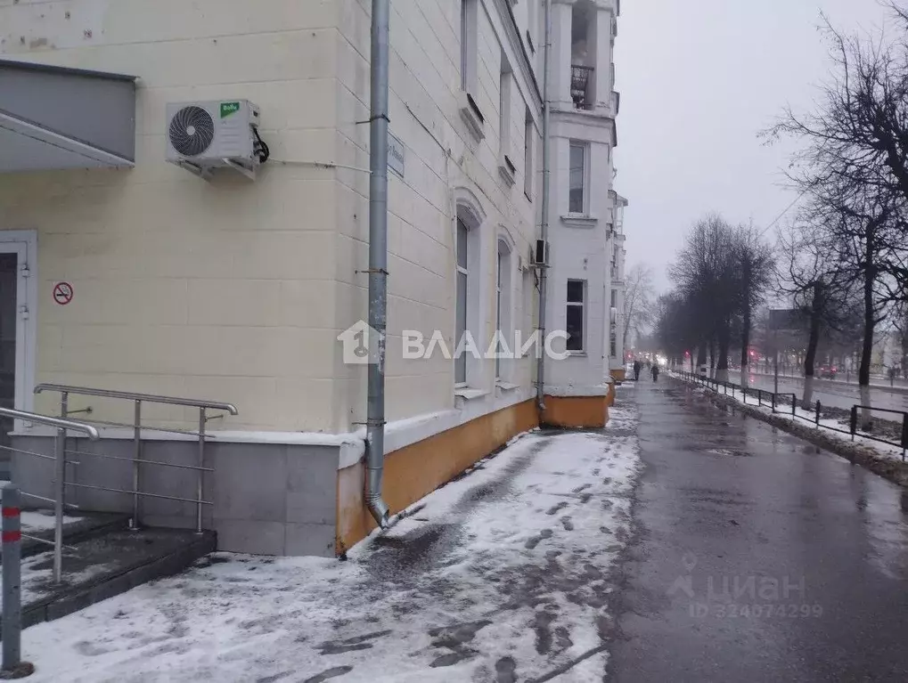 Помещение свободного назначения в Владимирская область, Ковров просп. ... - Фото 1