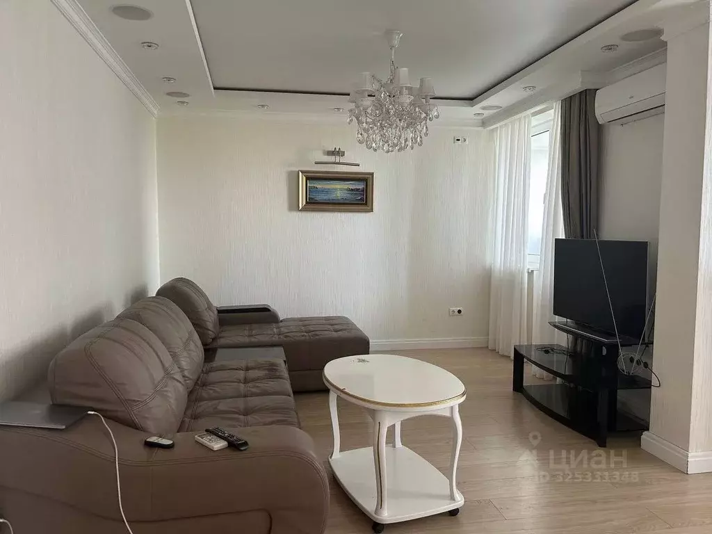 3-к кв. Волгоградская область, Волгоград Новороссийская ул., 8 (93.8 ... - Фото 1