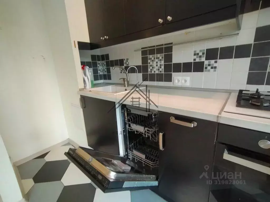 2-к кв. Ярославская область, Ярославль ул. Большая Октябрьская, 118/11 ... - Фото 2