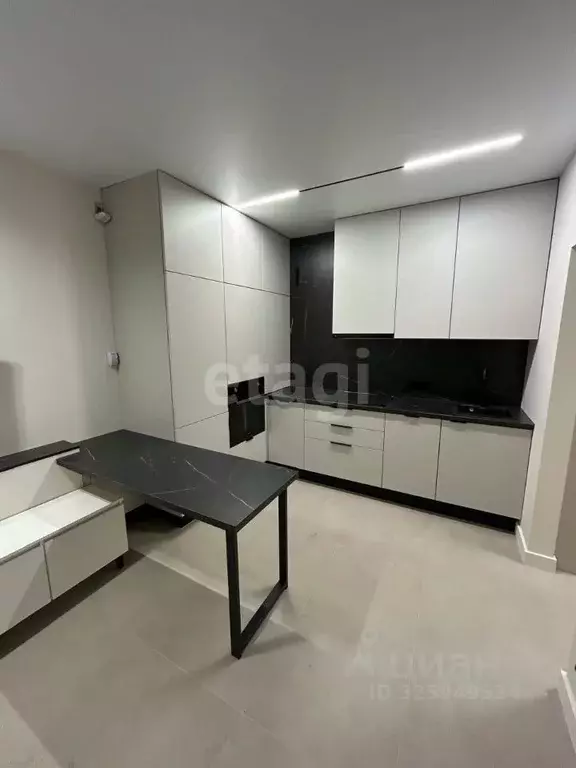 1-к кв. Калининградская область, Гурьевский муниципальный округ, пос. ... - Фото 1