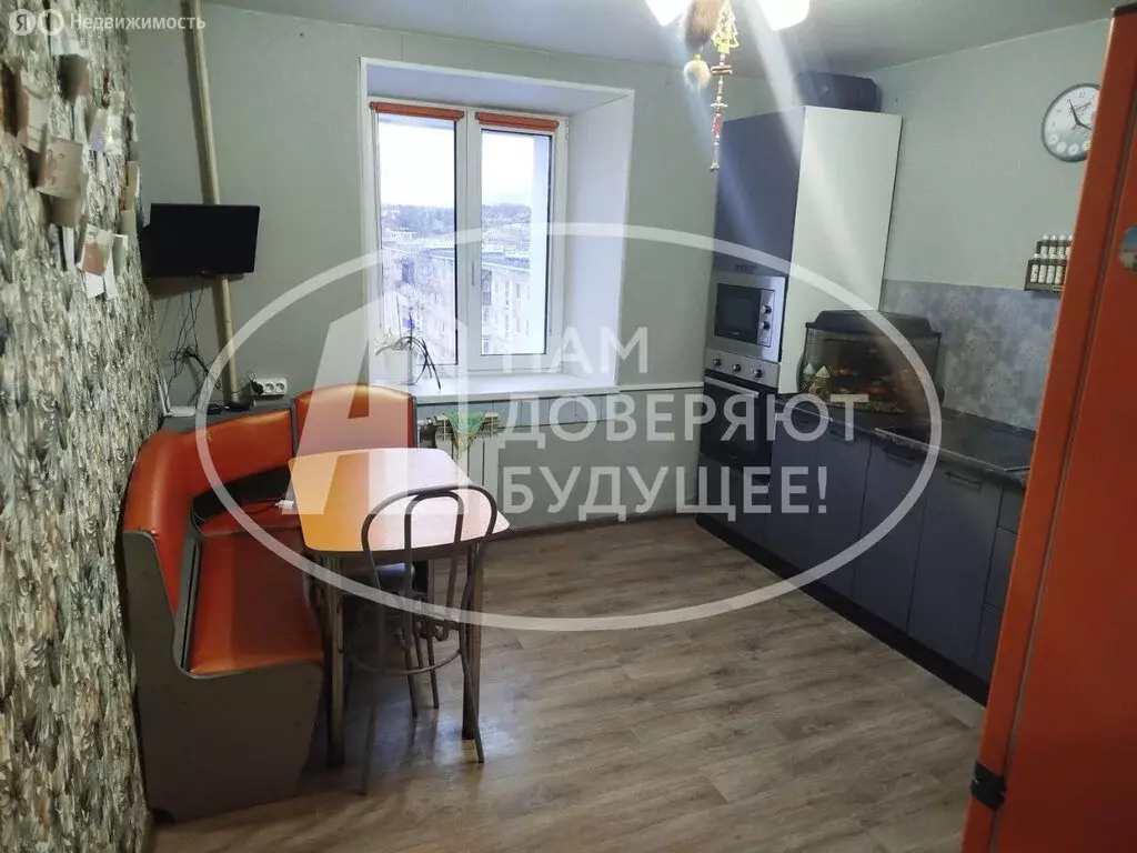 1-комнатная квартира: Лысьва, улица Смышляева, 40 (32 м) - Фото 2