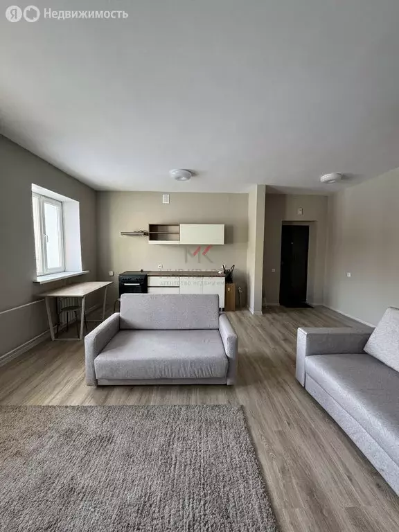 2-комнатная квартира: Кызыл, улица Героя России Владимира Жоги, 2к7 ... - Фото 1