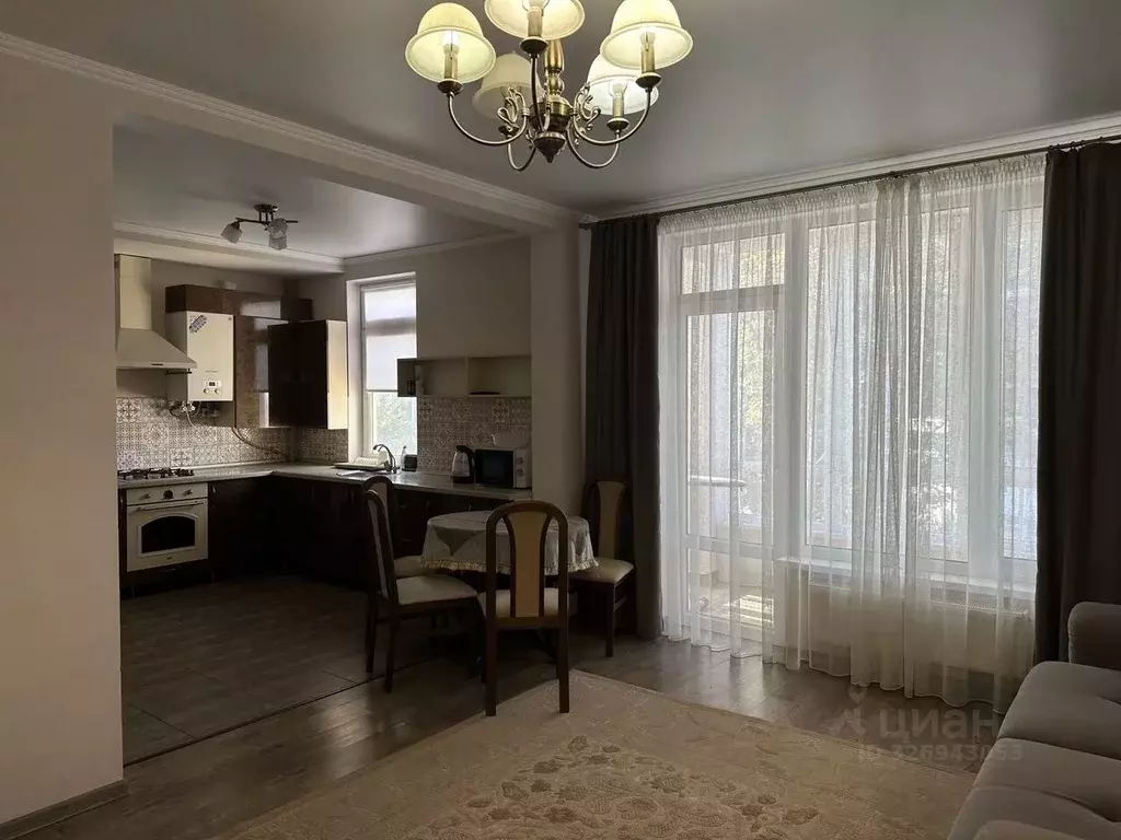 2-к кв. Крым, Симферополь ул. Тургенева, 13А (86.0 м) - Фото 1