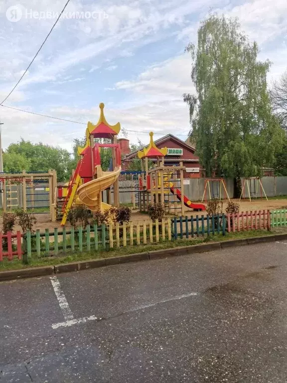 2-комнатная квартира: Ярославль, улица 8 Марта, 3к2 (57.3 м) - Фото 0