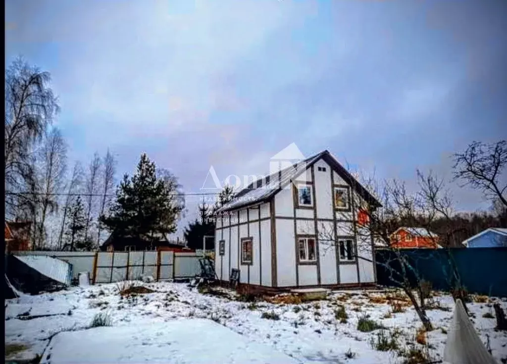 Дом в Ленинградская область, Кировское городское поселение, Беляевский ... - Фото 1