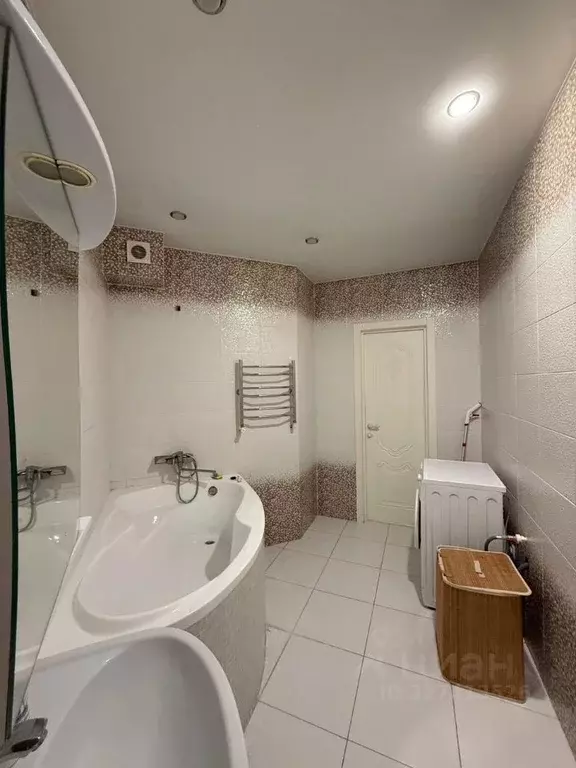 2-к кв. Севастополь ул. Павла Корчагина, 19Бк1 (70.0 м) - Фото 1