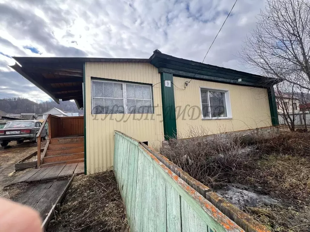 Дом в Алтай, с. Онгудай ул. Юбилейная (63 м) - Фото 1