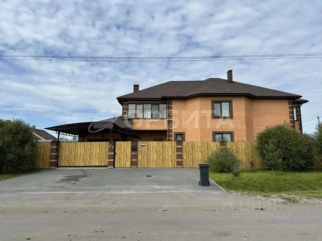 Дом в Тюменская область, Тюменский муниципальный округ, с. Перевалово, ... - Фото 1