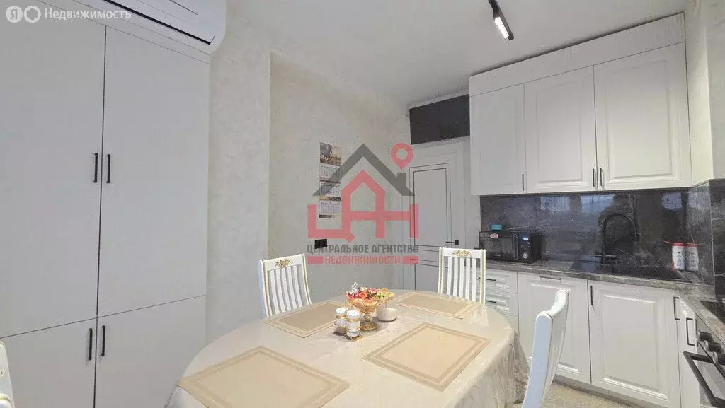 2-комнатная квартира: Ессентуки, Никольская улица, 21к5/1 (61.1 м) - Фото 2