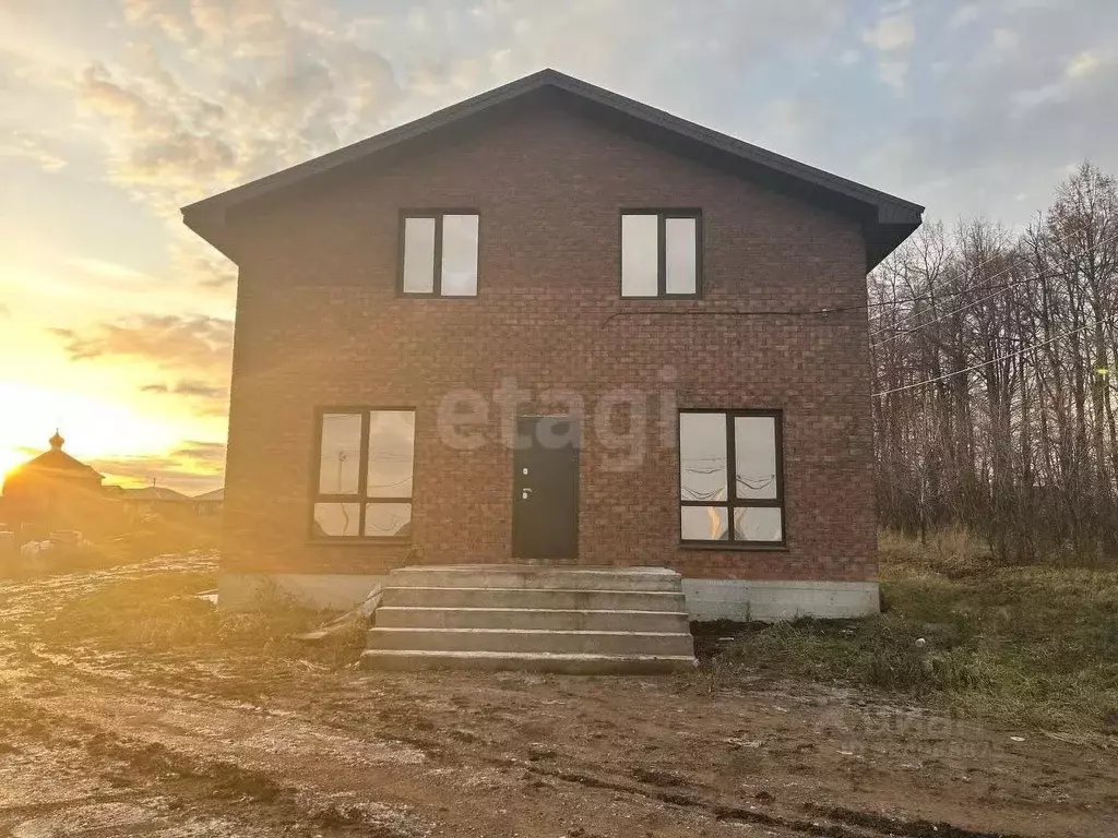 Дом в Башкортостан, Уфимский район, Русско-Юрмашский сельсовет, д. ... - Фото 1