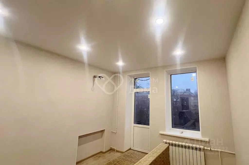 3-к кв. Волгоградская область, Волгоград ул. Генерала Гуртьева, 3 ... - Фото 1